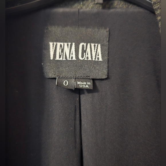 Vena Cava Long Belted Coat ASO Gossip Girl - Picture 5 of 16